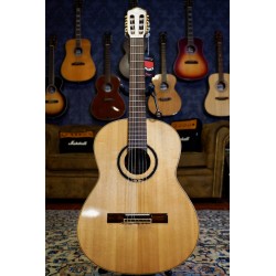 Guitarra Clásica Ortega R138SCMN Natural