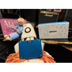 Strymon Mobius  Multi Modulation Machine Pedal ( Stock Real NO Virtual)