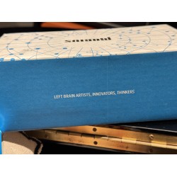 Strymon Mobius  Multi Modulation Machine Pedal ( Stock Real NO Virtual)