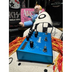 Strymon Mobius  Multi Modulation Machine Pedal ( Stock Real NO Virtual)