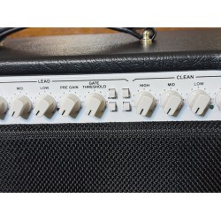 Peavey INVECTIVE 112 Guitar Combo 1x12” Celestion Vintage 30 All Valves Power (20 Watts/ 5Watts/ 1 Watt)