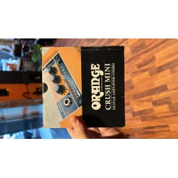 Orange Crush Mini Combo 1x4”  con Afinador