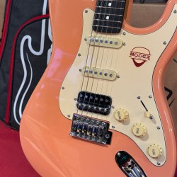 Mooer Guitars MSC10 ELITE HSS FLAMINGO PINK 2025