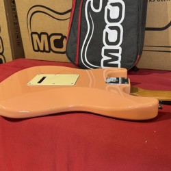 Mooer Guitars MSC10 ELITE HSS FLAMINGO PINK 2025