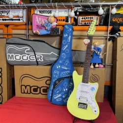 Mooer Guitars MLT10 (Travel/ Short Scale) CANDY YELLOW 2025 Super Light 2,5Kg