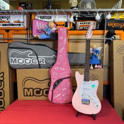 Mooer Guitars MLT10 (Travel/ Short Scale) CANDY PINK 2025 Super Light 2,5Kg