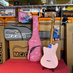 Mooer Guitars MLT10 (Travel/ Short Scale) CANDY PINK 2025 Super Light 2,5Kg
