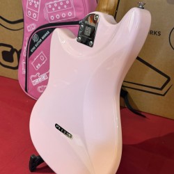Mooer Guitars MLT10 (Travel/ Short Scale) CANDY PINK 2025 Super Light 2,5Kg