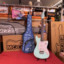 Mooer Guitars MLT10( Travel/ Short Scale ) CANDY BLUE 2025 Super Light 2,5Kg