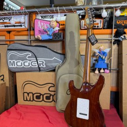Mooer Guitars GTRS SL810 BLUE BURST 2025 Curly Maple Top