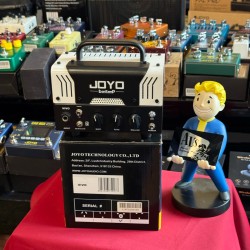 JOYO BANTAMP VIVO (FENDER TWEED) AMPLIFICADOR  CON BLUETOOTH CON VALVULA 12AX7