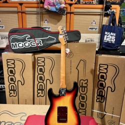 MOOER GUITARS MSC 10 PRO SUNBURST HSS W/ Bag  ( Stock REAL NO Virtual)