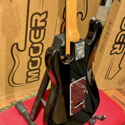 MOOER GUITARS MSC 10 PRO BLACK Tortoise  Pickguard HSS W/ Bag HSS  (Stock REAL NO Virtual)