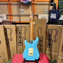MOOER GUITARS MSC 10 PRO DAPHNE BLUE HSS W/ Bag (Stock REAL NO Virtual)