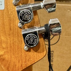 MOOER GUITARS MSC 10 PRO VINTAGE WHITE  HSS W/ Bag (Stock REAL NO Virtual)