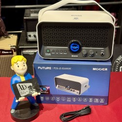 MOOER F15 Li Intelligent Amp SNOWFALL WHITE