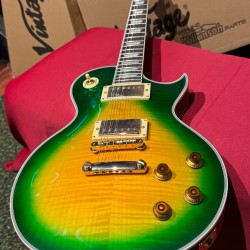 Vintage Guitars V100 30 ANNIVERSARY/ ANIVERSARIO  GREEN BURST W/ Bag
