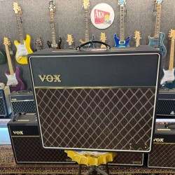 VOX AMPLIFICATION AC15 HWR1 1x12” G12H Greenback Hand Wired Limited Series