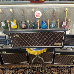 VOX AMPLIFICATION  AC30 HAND WIRED  HWRH STACK  BAFLE GUIT V212HWRX 2x12”ALNICO BLUE SUPER EXCLUSIVE