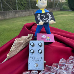 M PEDALS VELVET TAPE ECHO