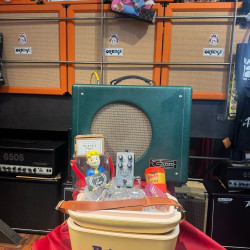 M PEDALS VELVET TAPE ECHO