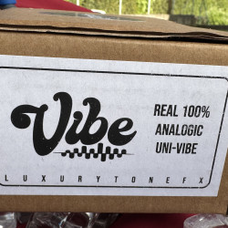 LUXURY TONE FX VIBE “Real 100%  Analog UNI VIBE “