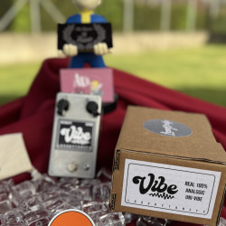 LUXURY TONE FX VIBE “Real 100%  Analog UNI VIBE “