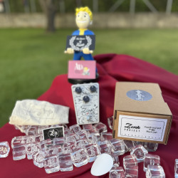 LUXURY TONE FX ZONK PROYECT Handcrafted FUZZ Machine