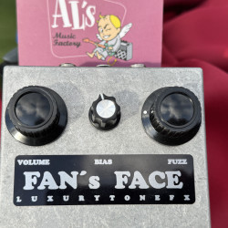 LUXURY TONE FX FAN’s FACE VINTAGE FUZZ MACHINE ( Hand Wired)