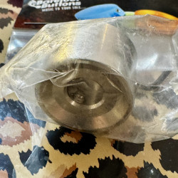 Accesorios Efectos Barefoot Buttons 17 V1 TB SV Tall Boy SILVER
