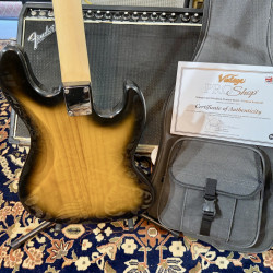 Bajo Vintage Guitars LVJ74 Pro Guitars UNIQUE JAZZ BASS Fretless 2026 Sunburst Gaucher/Zurdo Exclusive Al’s Music Factory